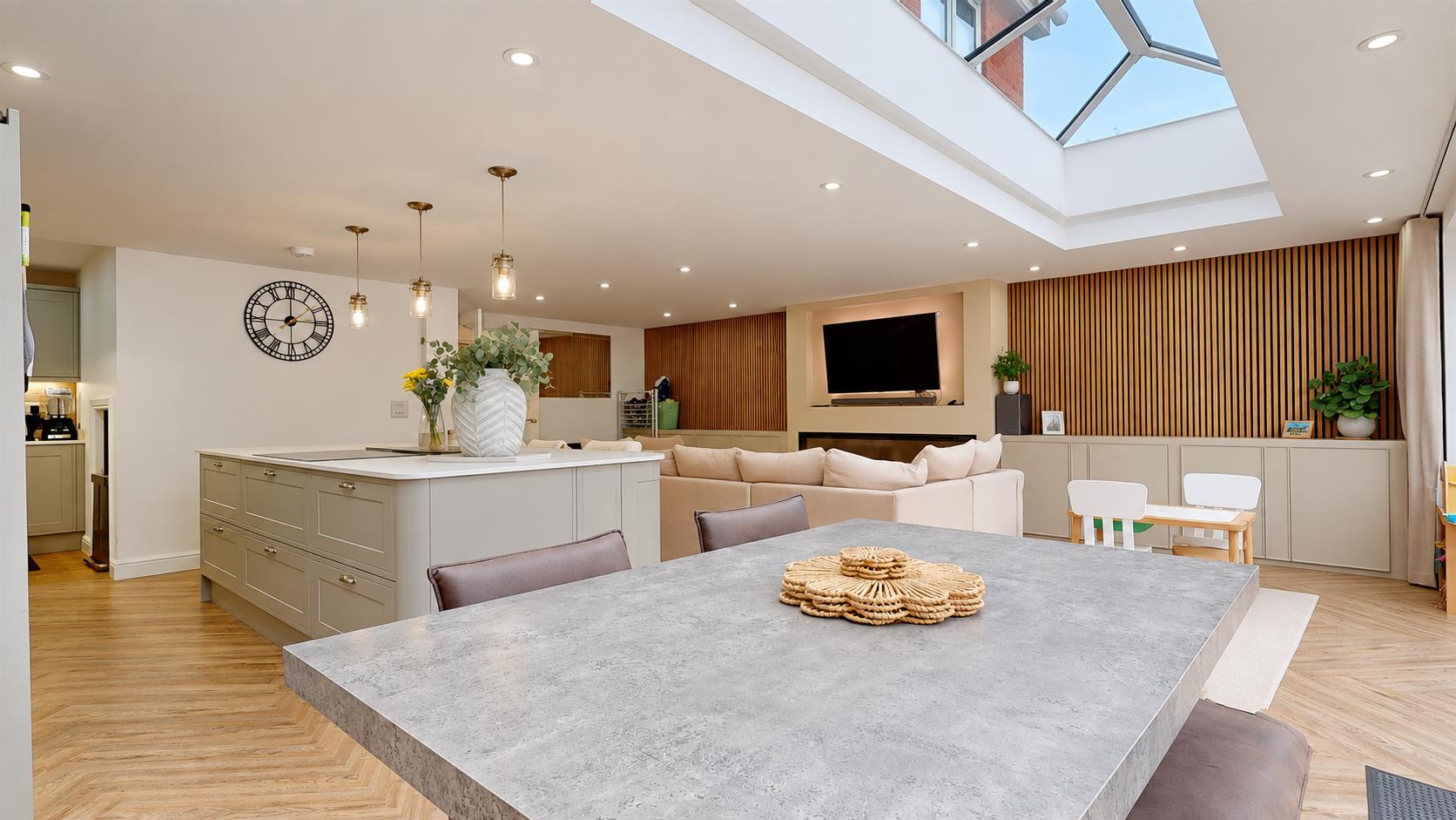 Garthwaite Crescent, Shenley Brook End, Milton Keynes